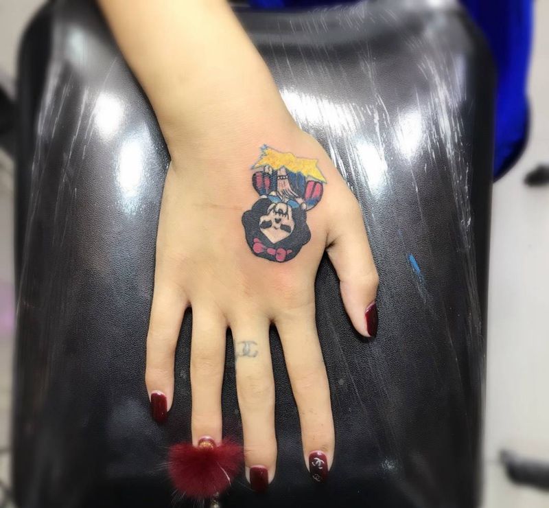 大美是谁? 她同款纹身图片