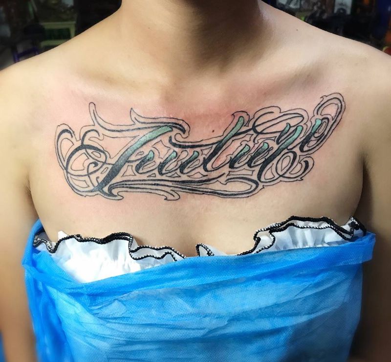 奇卡诺字体:未来 覆盖疤痕纹身图片