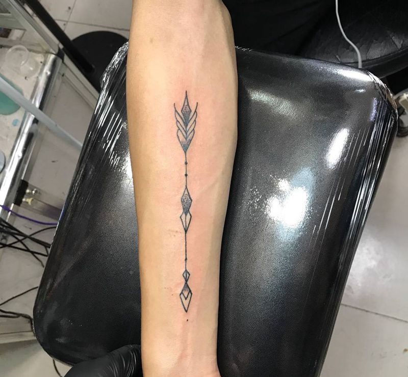 箭纹身图片