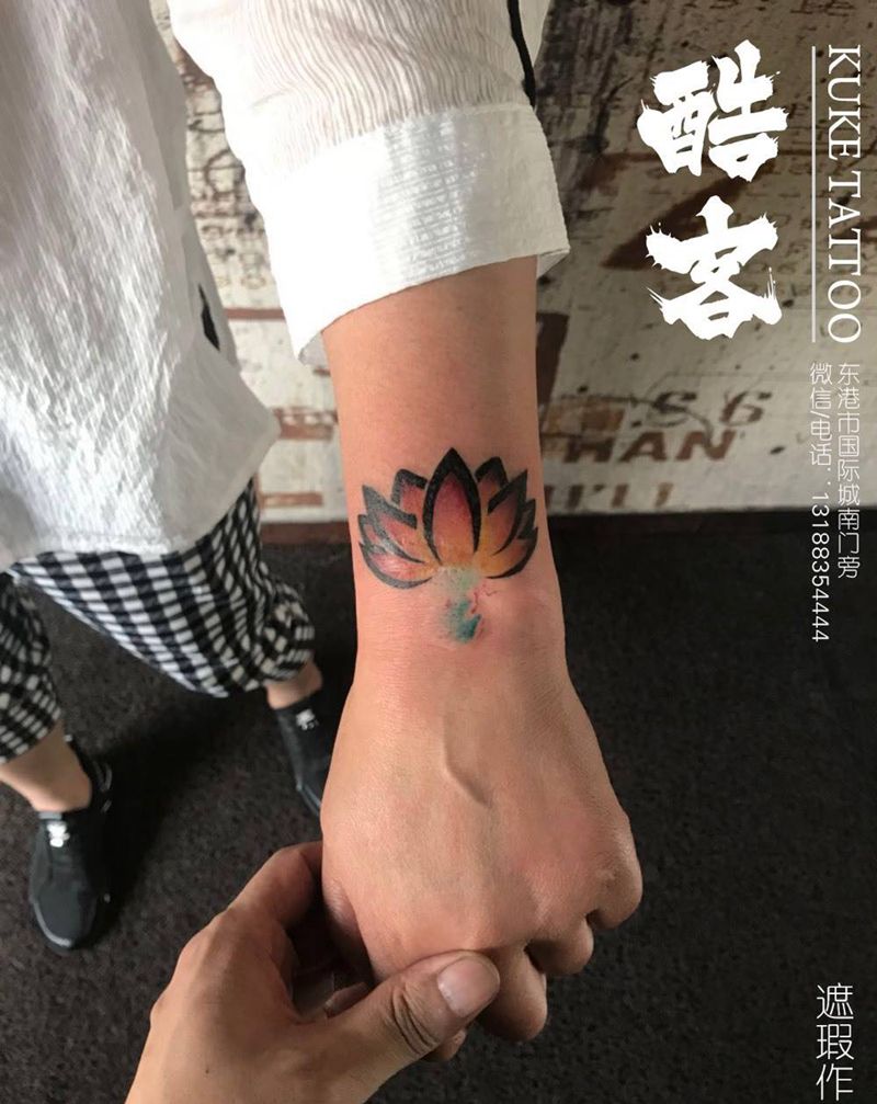 彩色遮瑕纹身图片