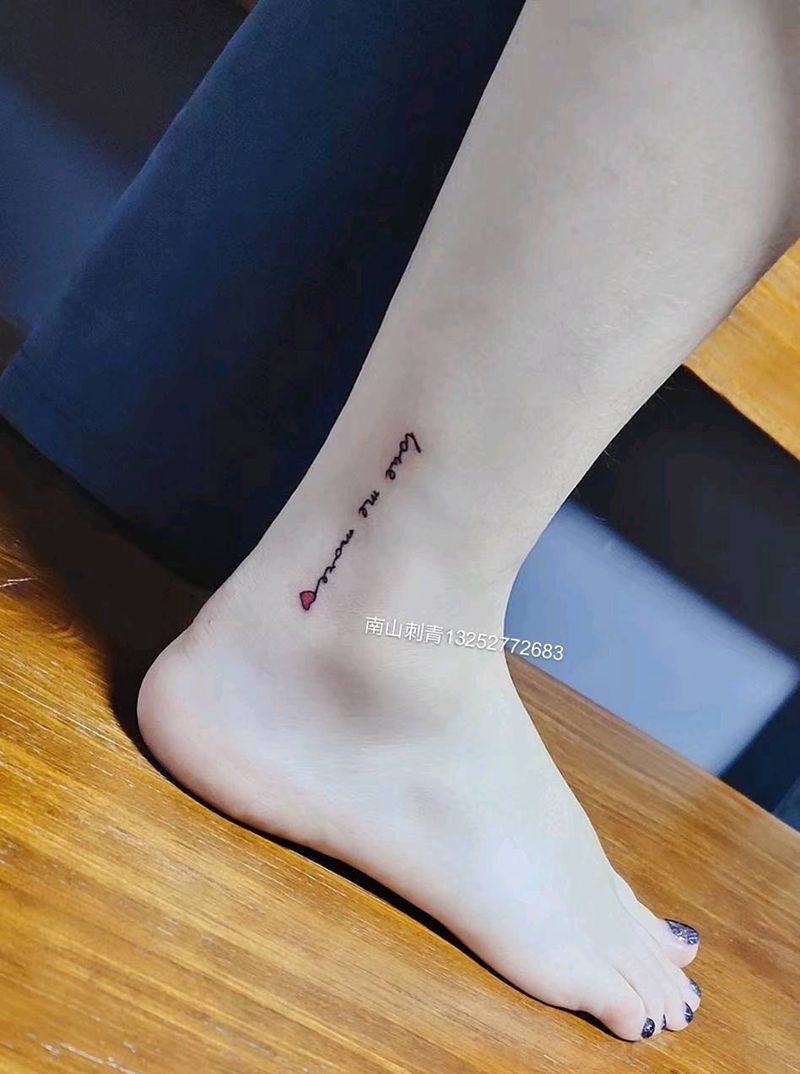 “再多爱我一些”纹身图片_腿部脚部图腾几何纹身图案