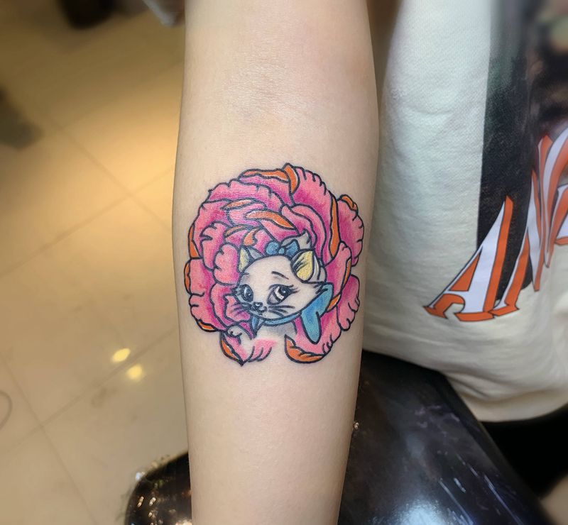 猫纹身图片_手臂水墨水彩纹身图案