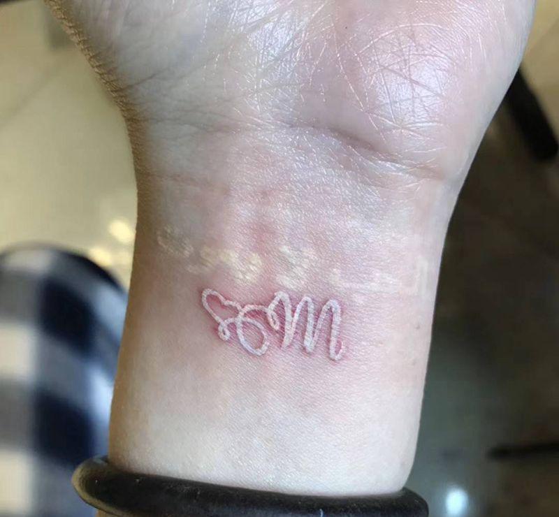 M纹身图片_手部图腾纹身图案