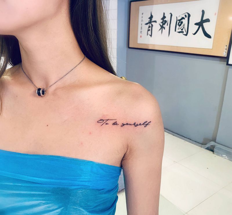 字纹身图片_胸部图腾纹身图案