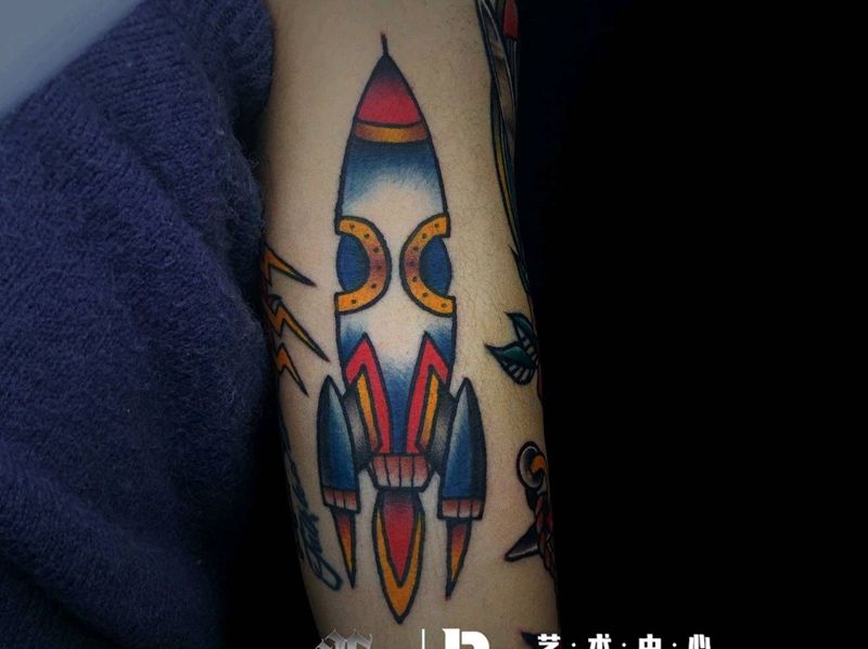 拼接花臂纹身图片_手臂纹身图案