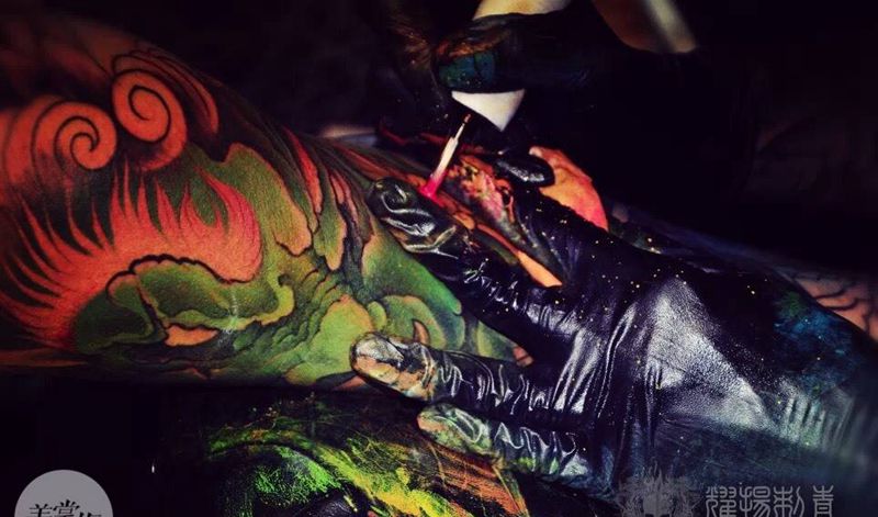 不动明王纹身图片