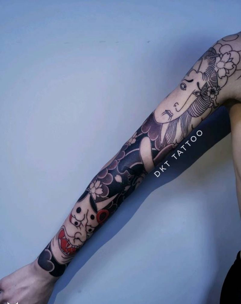 网红吴迪浪子团队花臂进行中纹身图片_手臂老传统纹身图案