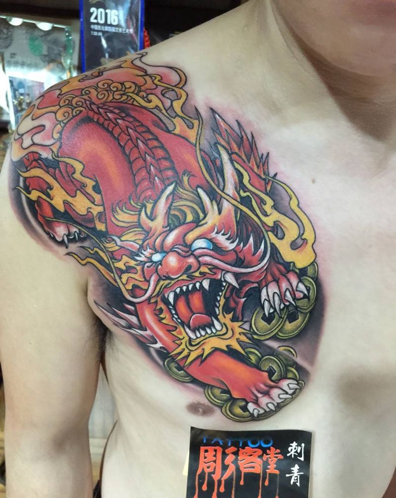 貔貅纹身图片_成品胸部传统动物纹身图案