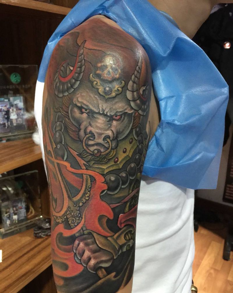 牛魔王修改前后对比纹身图片_遮盖成品手臂传统鬼神纹身图案