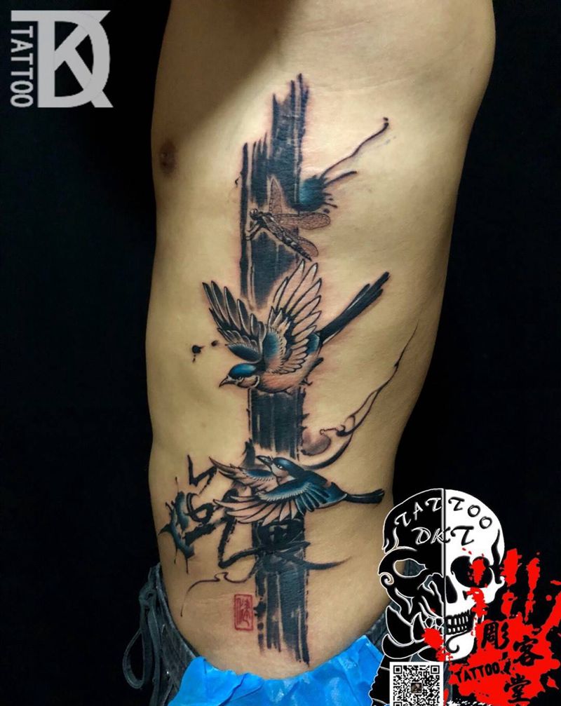 水墨纹身图片_腰部水墨纹身图案