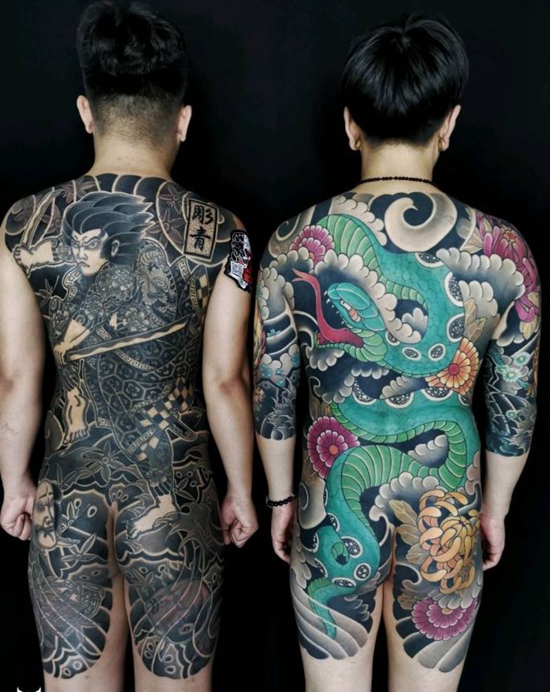 老传统满背纹身图片_背部老传统纹身图案