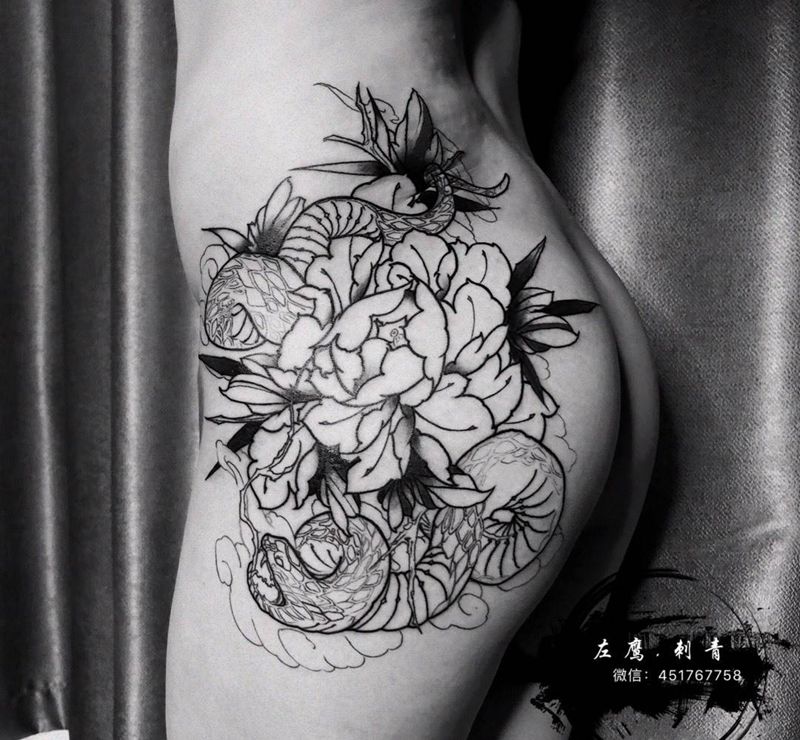 花与蛇 未完纹身图片