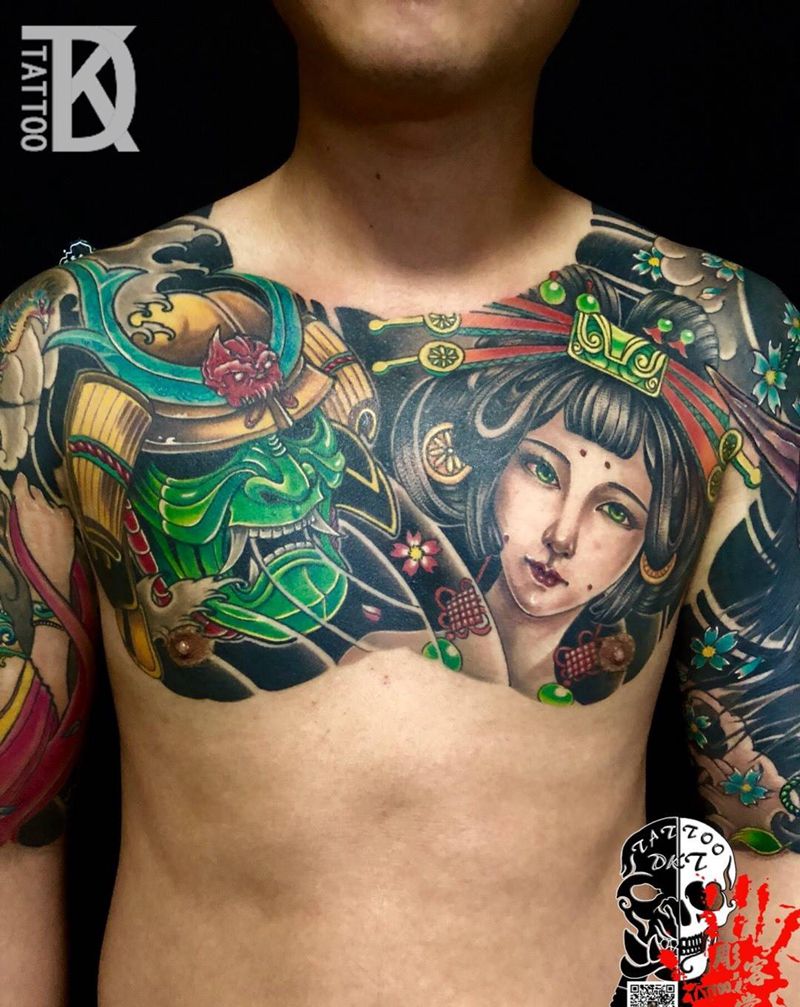 花胸加两个大臂纹身图片_胸部手臂新传统纹身图案