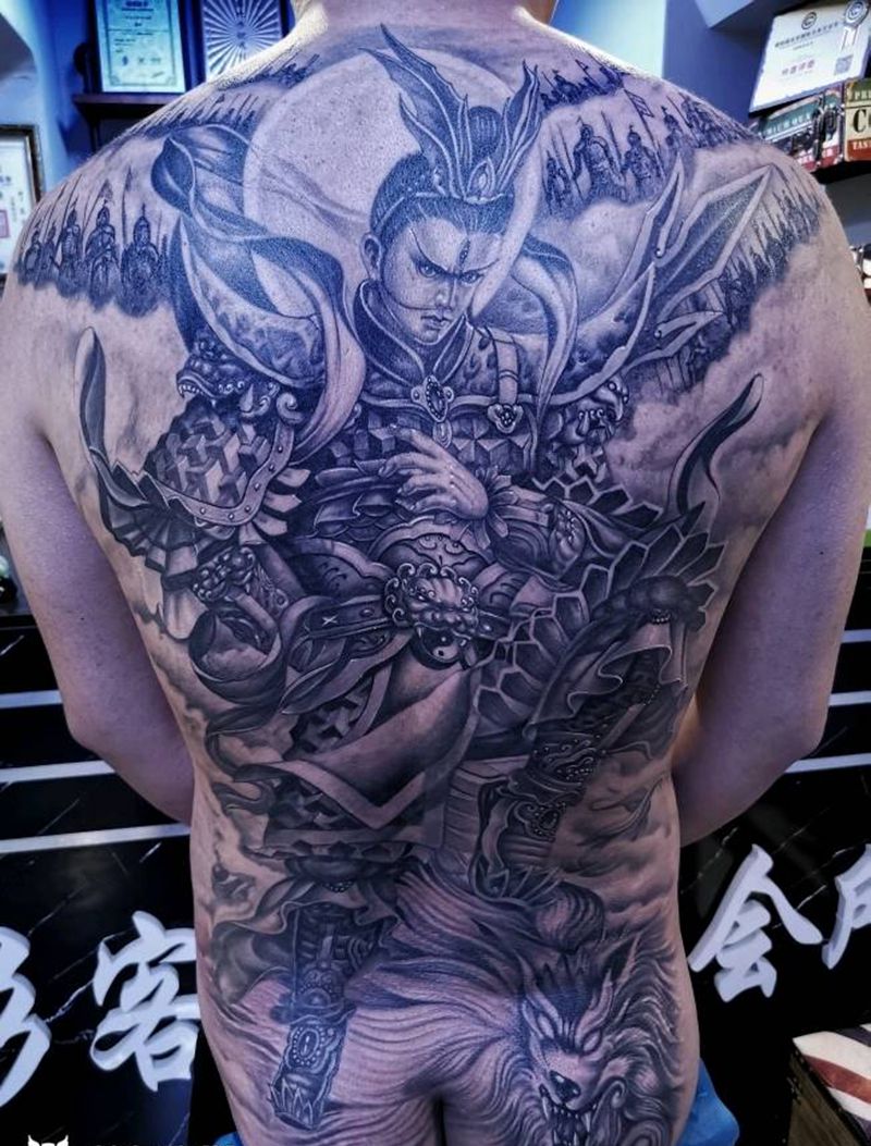 满背二郎神纹身图片_背部新传统纹身图案