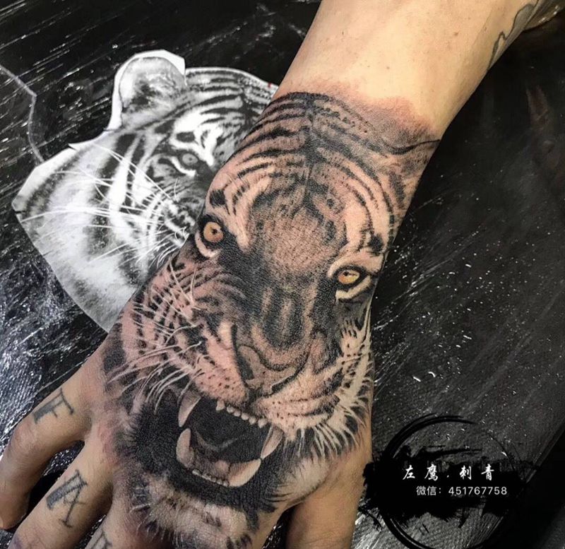 老虎纹身图片