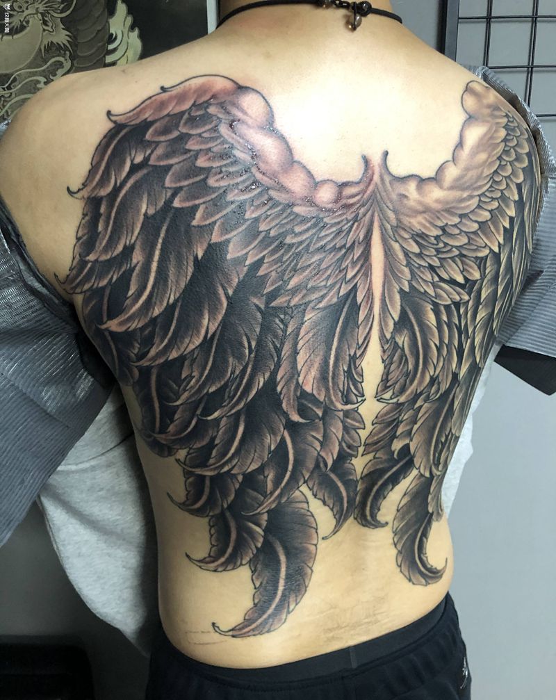 带你飞纹身图片_新传统纹身图案