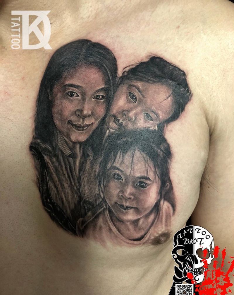 爱人跟两个情人纹身图片_胸部欧美写实人物肖像纹身图案