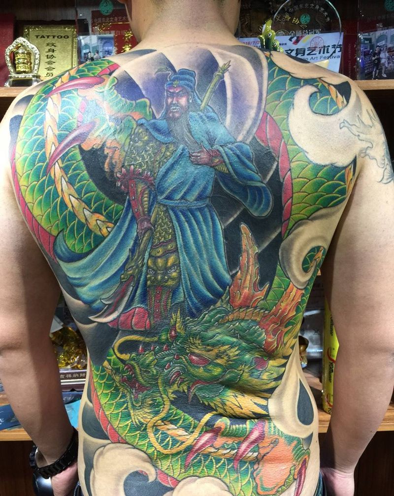 满背关公修改遮盖前后对比纹身图片_成品遮盖原创人物传统背部纹身图案