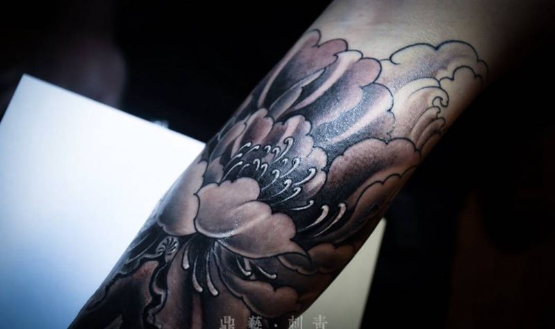 小臂遮盖纹身图片