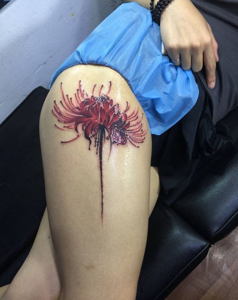 彼岸花纹身图片_成品臀部清新国画植物纹身图案