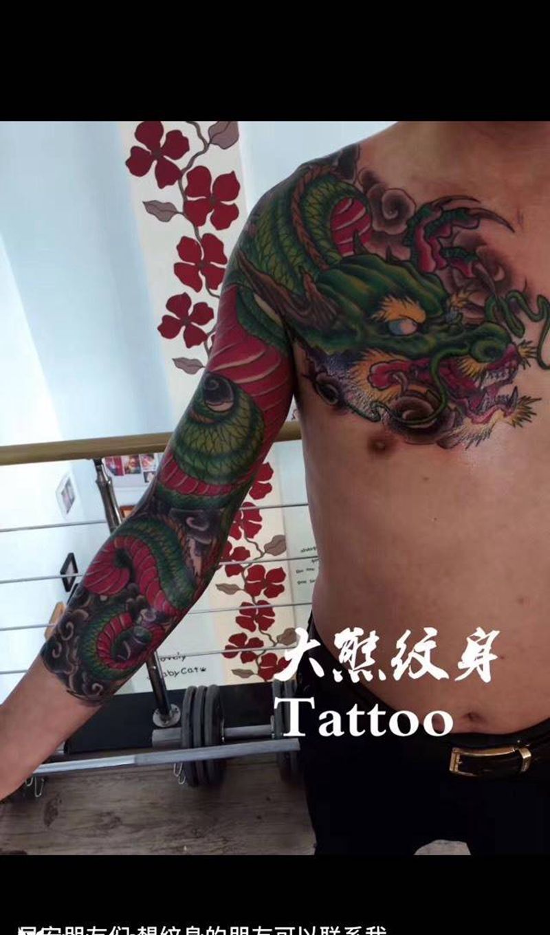 半甲龙纹身图片_成品手臂传统动物纹身图案