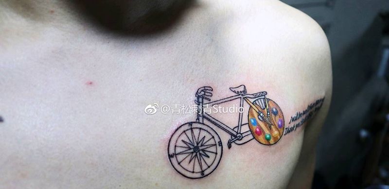 怀念纹身图片_胸部几何新传统纹身图案