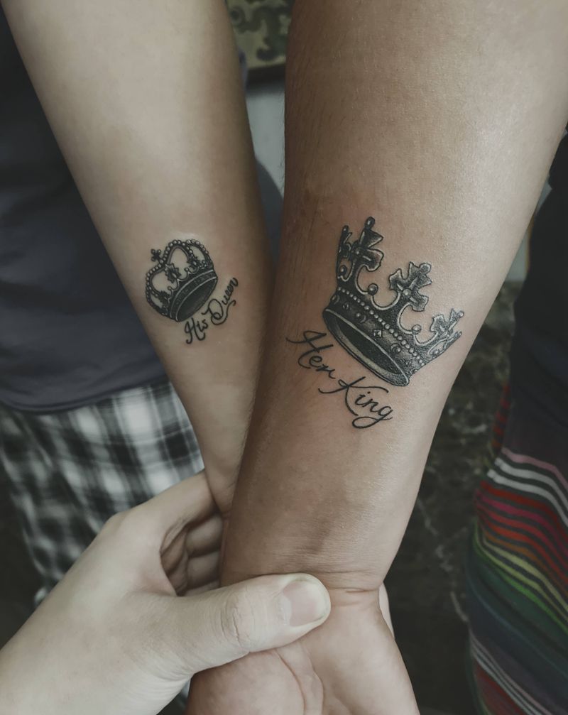 皇冠纹身图片_手臂点刺纹身图案