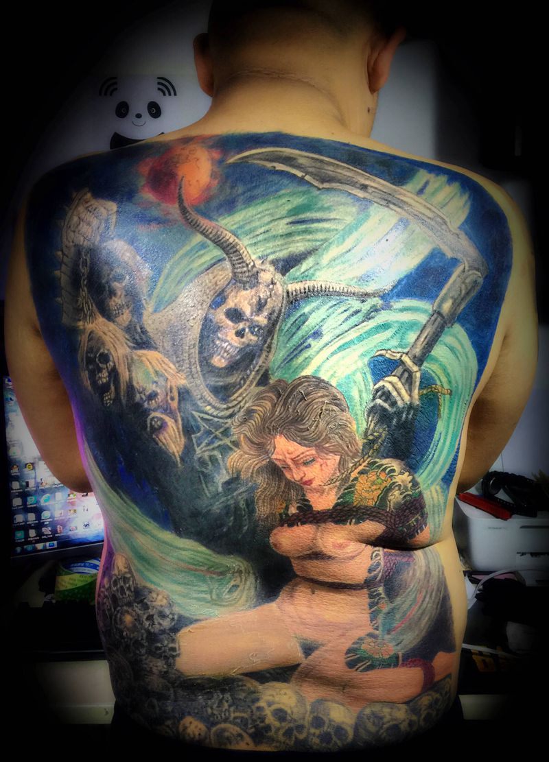 死神美女纹身图片_背部腰部欧美写实新传统死神纹身图案