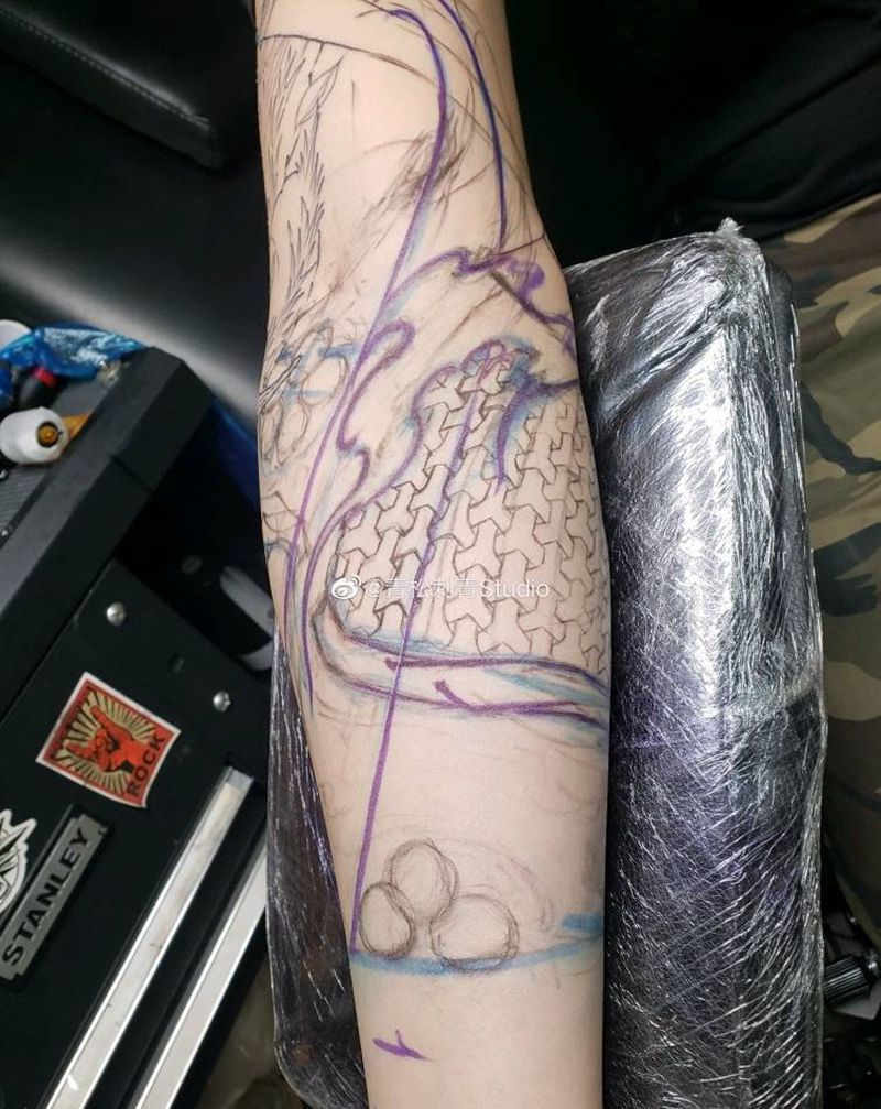 赵云纹身图片_肩部手臂新传统纹身图案