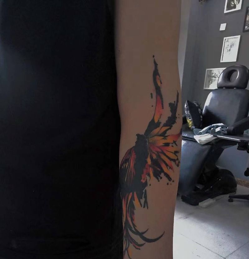 小臂彩色凤凰纹身图片_手臂水彩水墨凤凰纹身图案