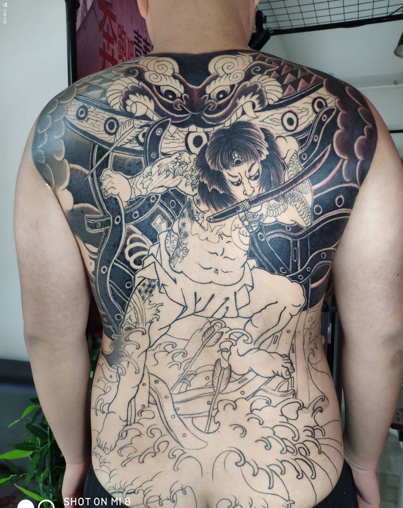 张顺纹身图片_老传统纹身图案