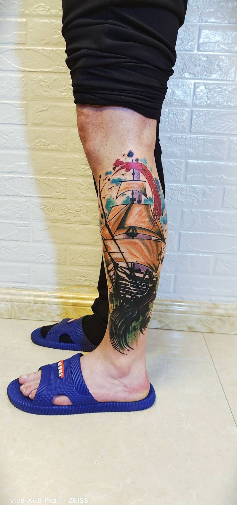 遮盖作品《黑帆》纹身图片_腿部水彩纹身图案