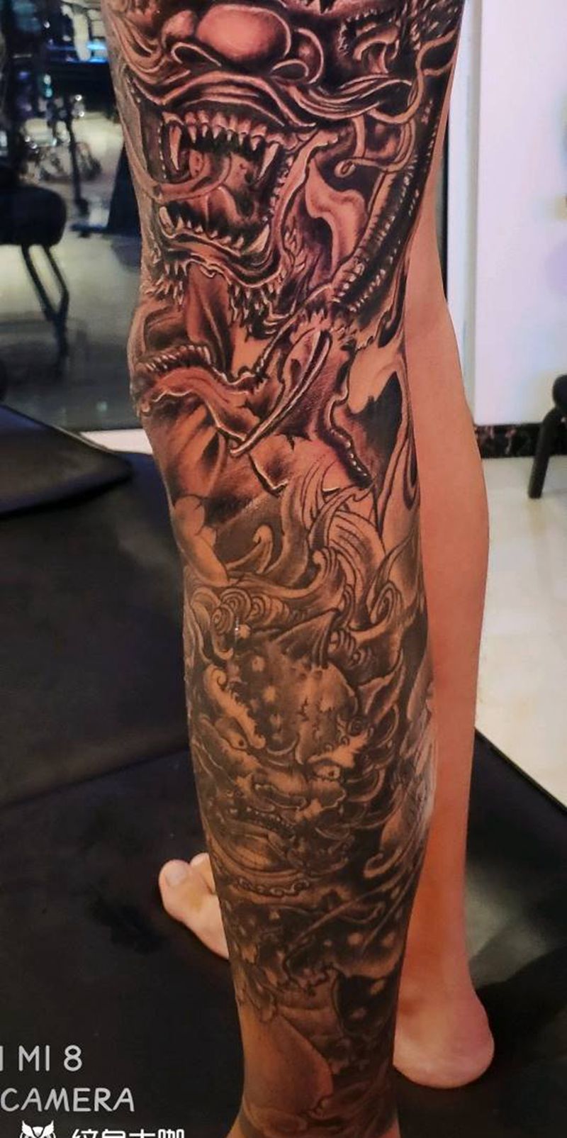 花腿纹身图片_新传统纹身图案