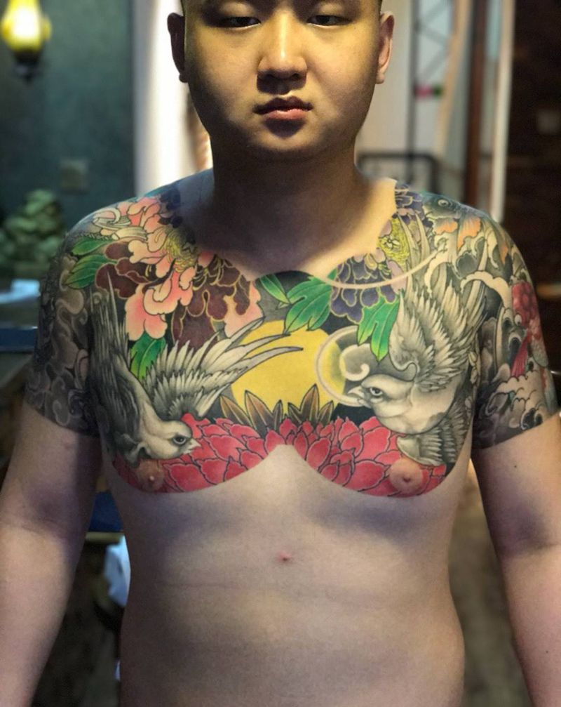 鸟纹身图片_成品胸部肩部传统动物鬼神原创宗教纹身图案