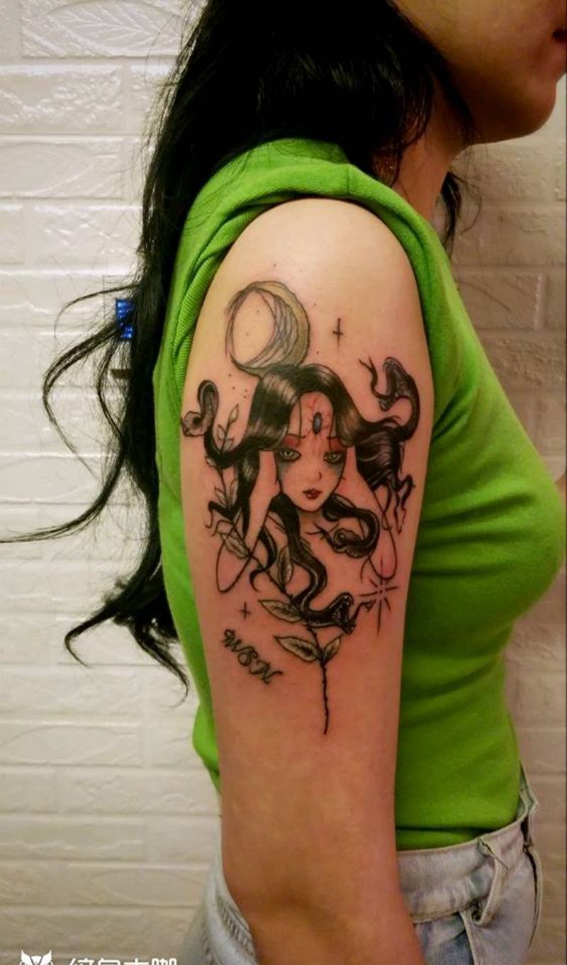 美杜莎纹身图片_手臂New School纹身图案