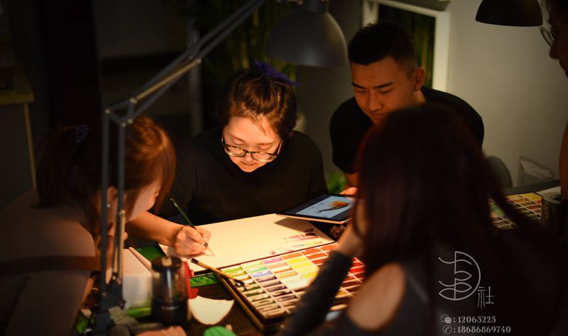 学习纹身图片_腿部New School纹身图案