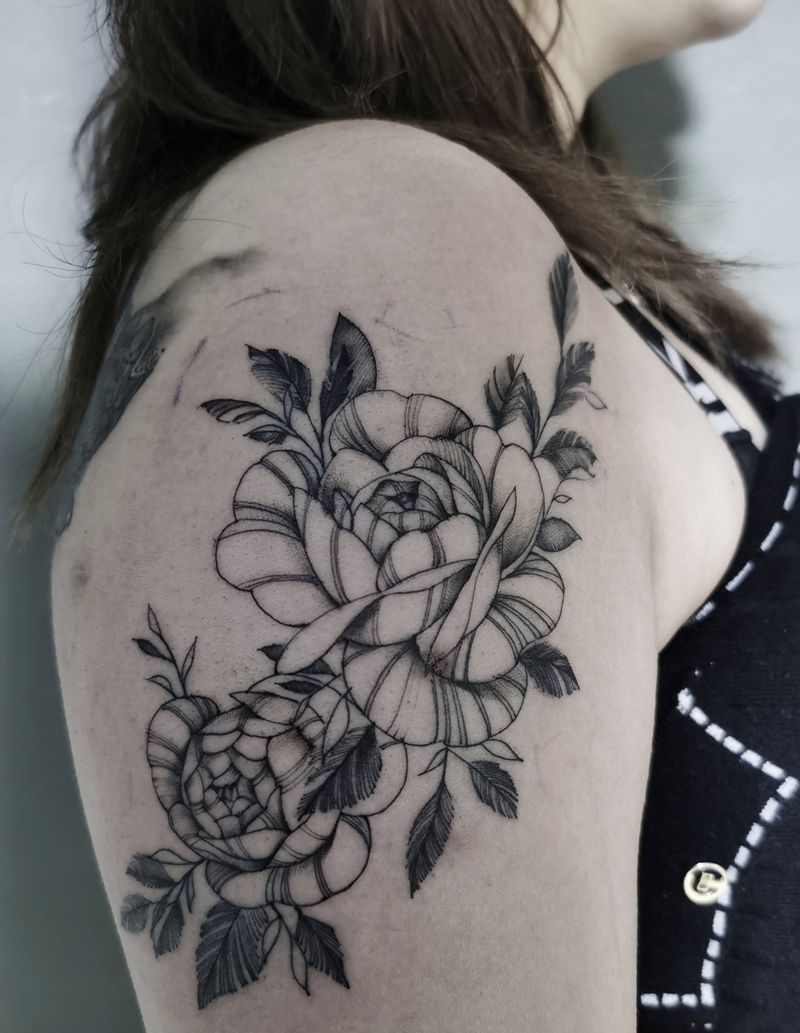 素花纹身图片_手臂New School点刺花 素花纹身图案