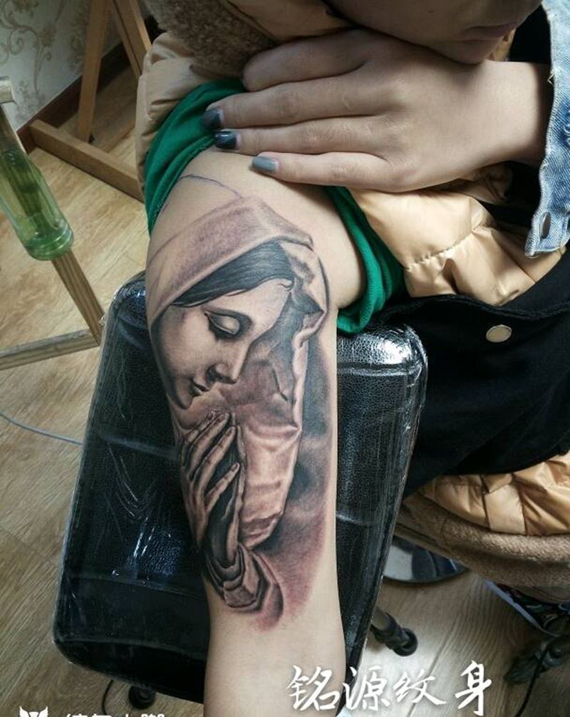 圣母纹身图片_欧美人物未完成纹身图案
