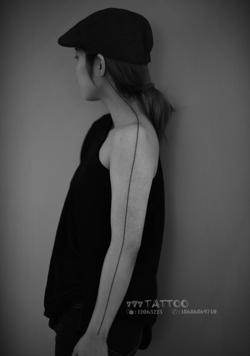 人体切面线纹身图片_手臂几何纹身图案