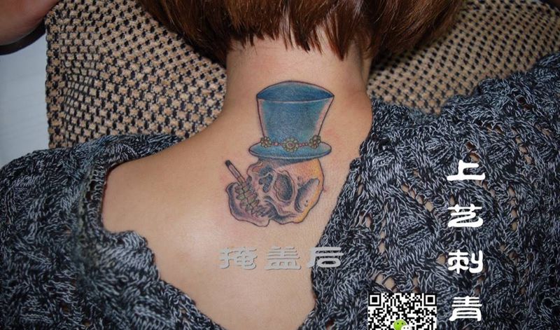 骷髅纹身掩盖六芒星纹身图片_成品颈部欧美鬼神纹身图案