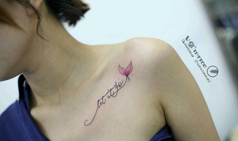 鱼尾字纹身图片