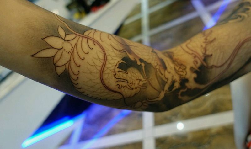 龙臂第二波纹身图片