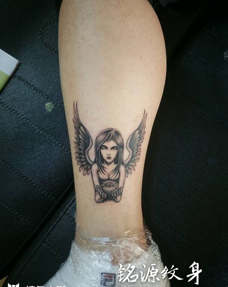 天使纹身图片_腿部人物纹身图案