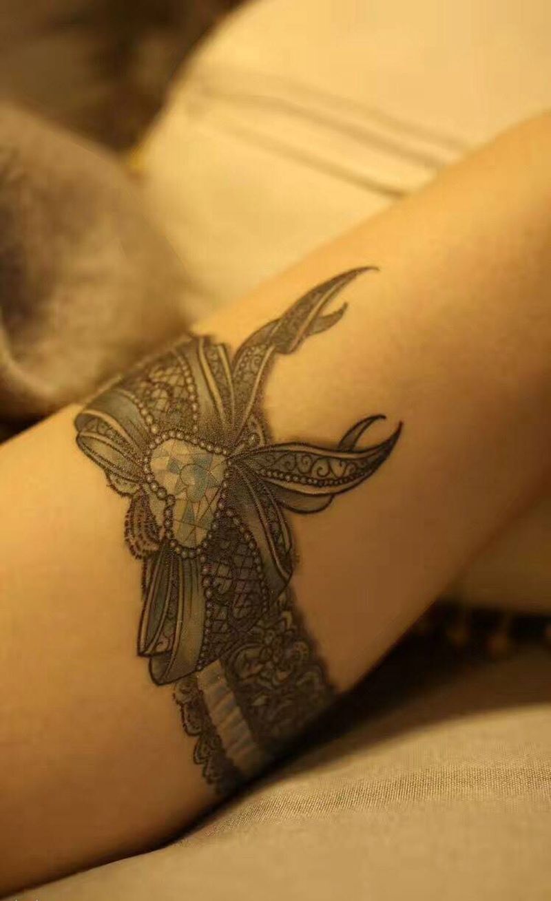 蕾丝作品纹身图片