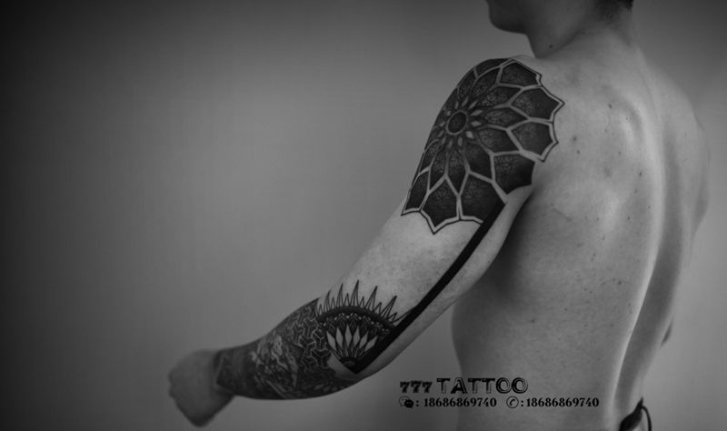 几何纹身纹身图片