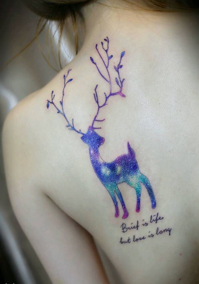 星空鹿纹身图片