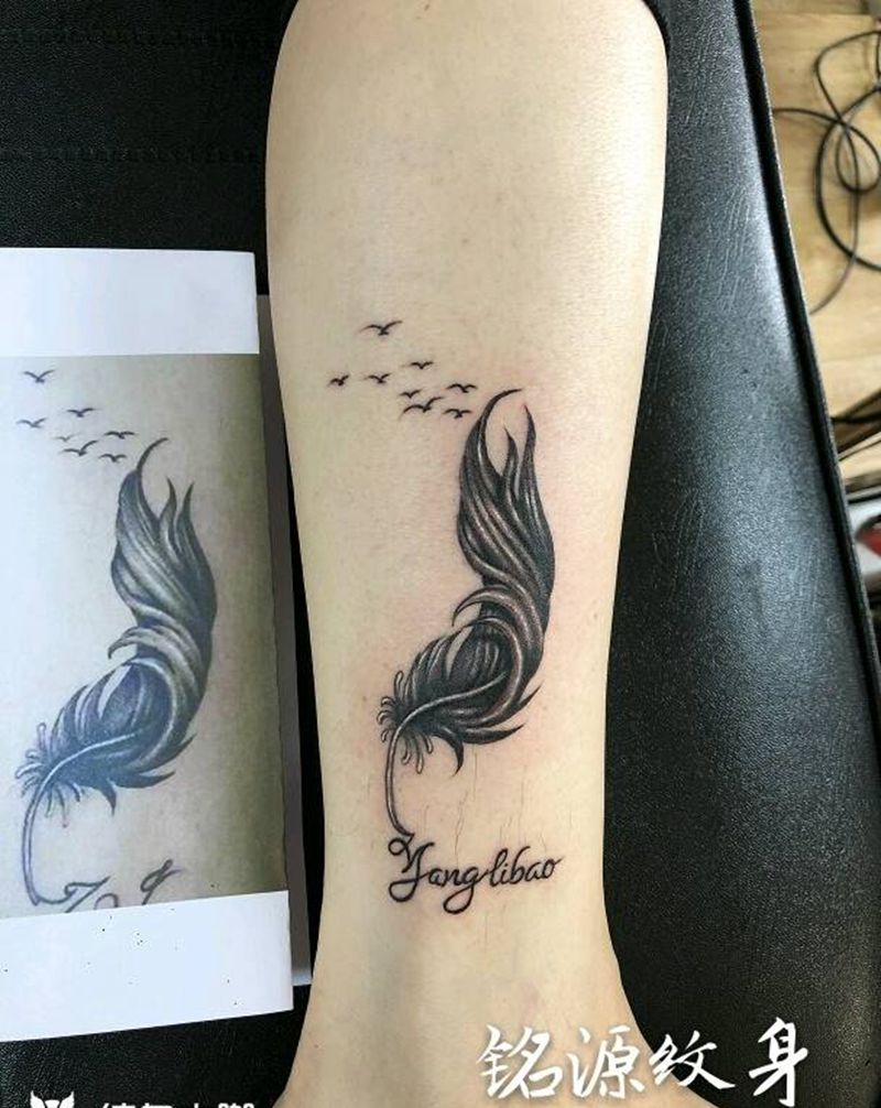 羽毛纹身图片_腿部清新成品纹身图案