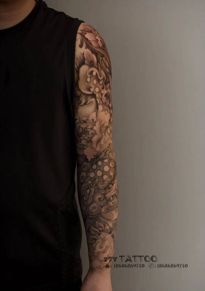 唐狮花臂纹身图片_手臂新传统唐狮纹身图案