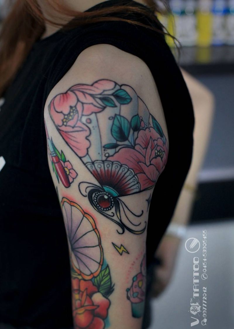 School扇子纹身图片_手臂New School纹身图案