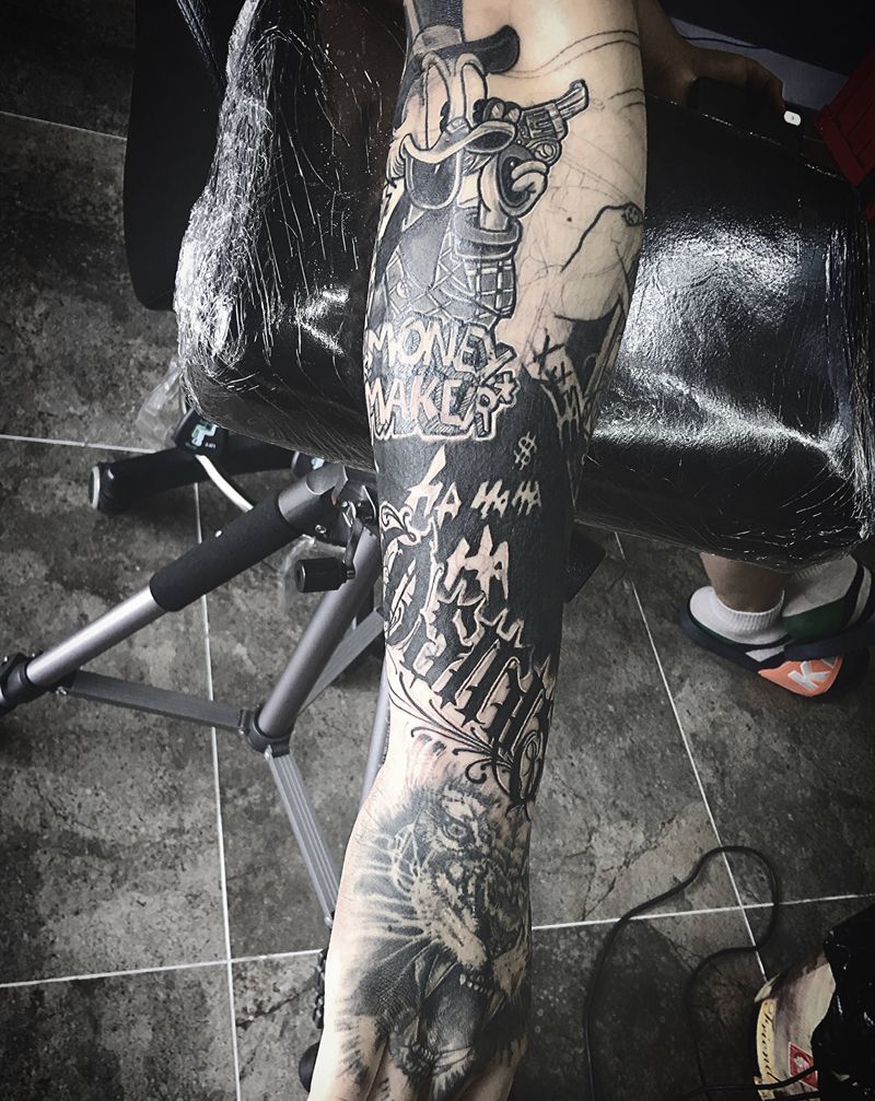 覆盖进行中纹身图片_手臂纹身图案